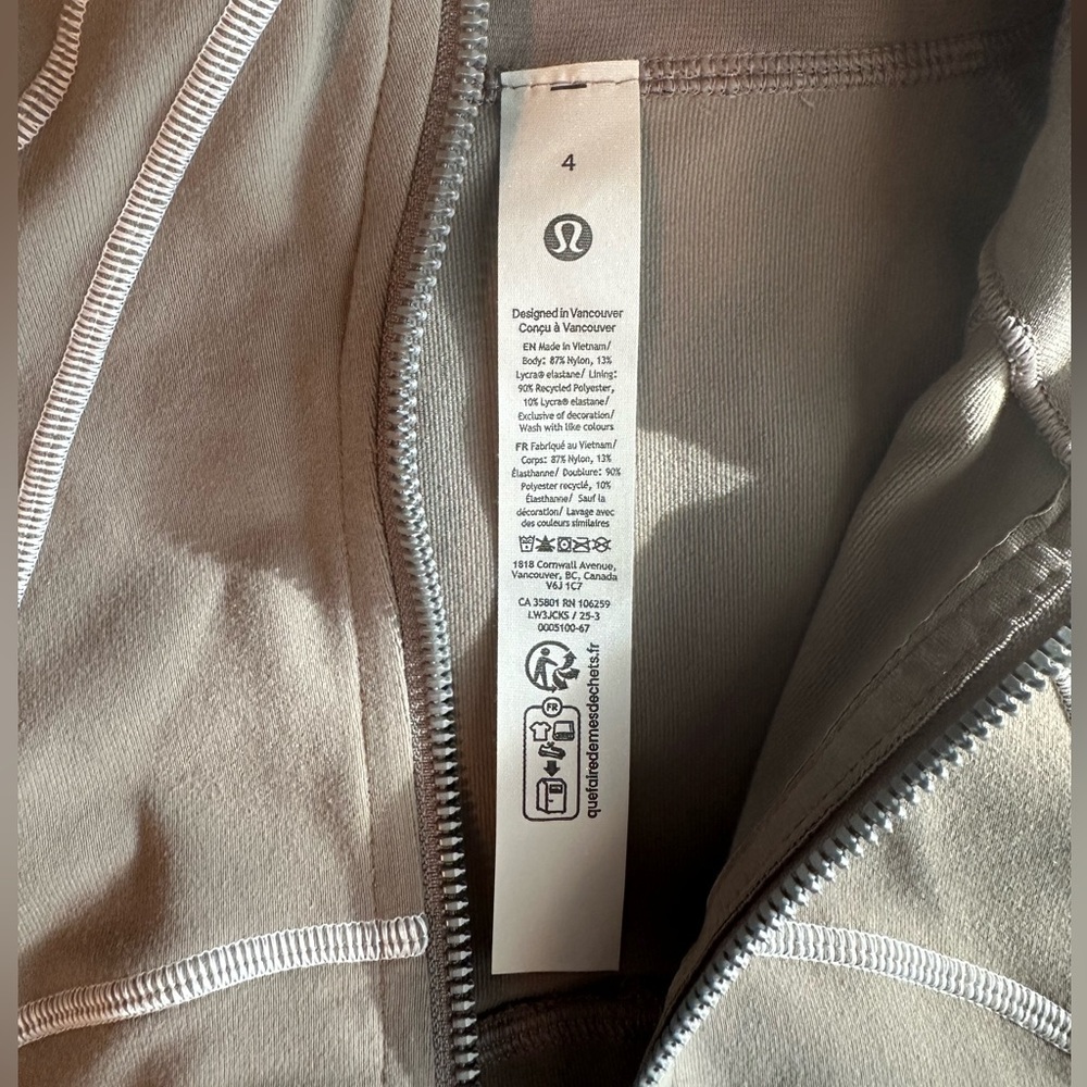 LULULEMON NWT Define Luon Jacket - Picture 6 of 10